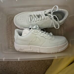 Nike Air Force 1 Low White Sneakers